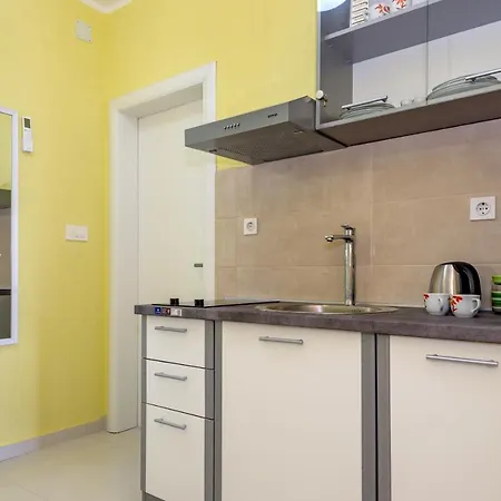 Kairos Apartment Bilice Exterior photo