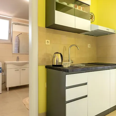 Kairos Apartment Bilice Exterior photo
